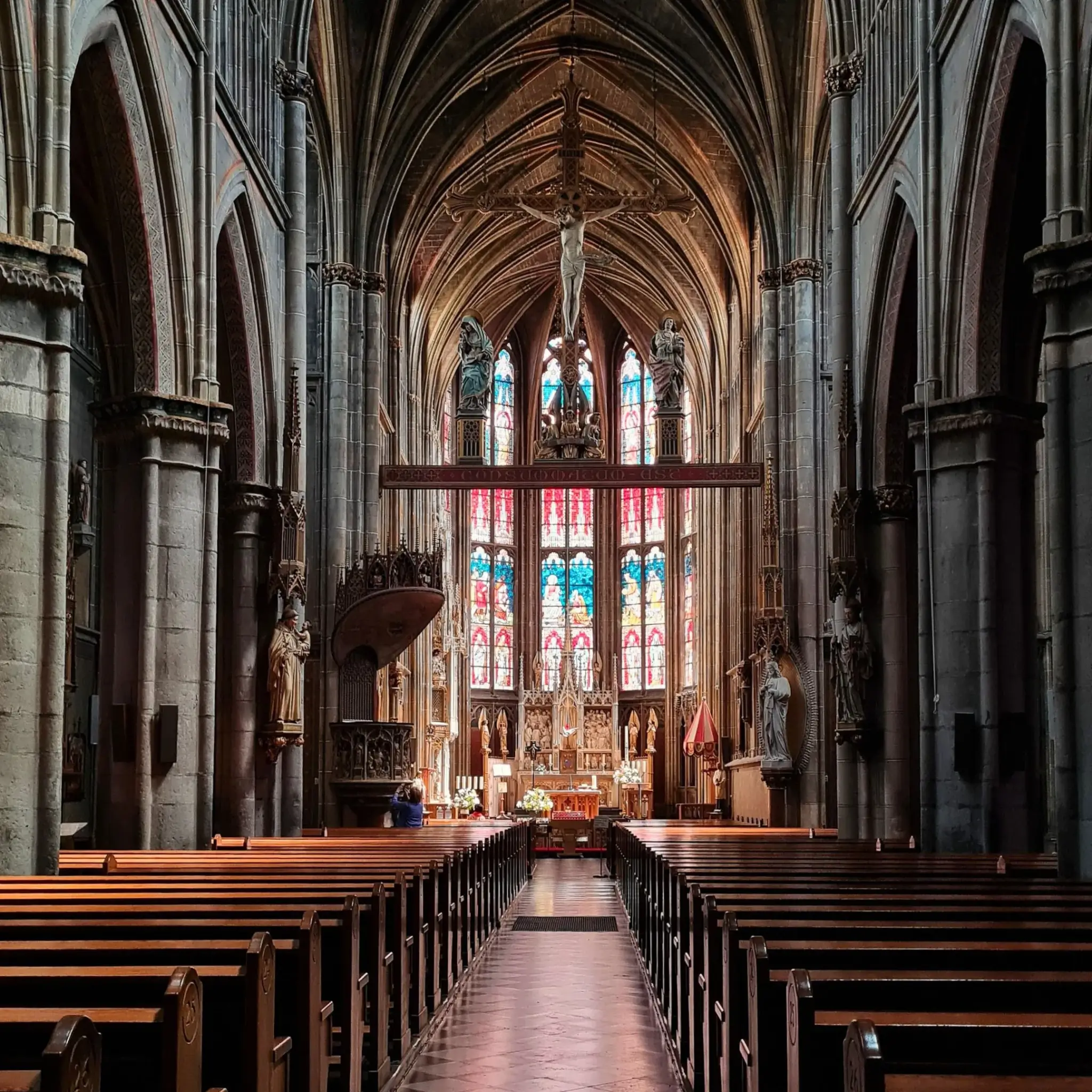 Bezienswaardigheid vlakbij Maastricht rijksmonument Basiliek Meerssen