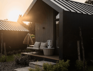 Tiny house met prive hottub Maastricht Valkenburg (1)